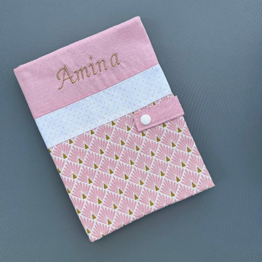 Carnet de santé Amina (déjà personnalisé)