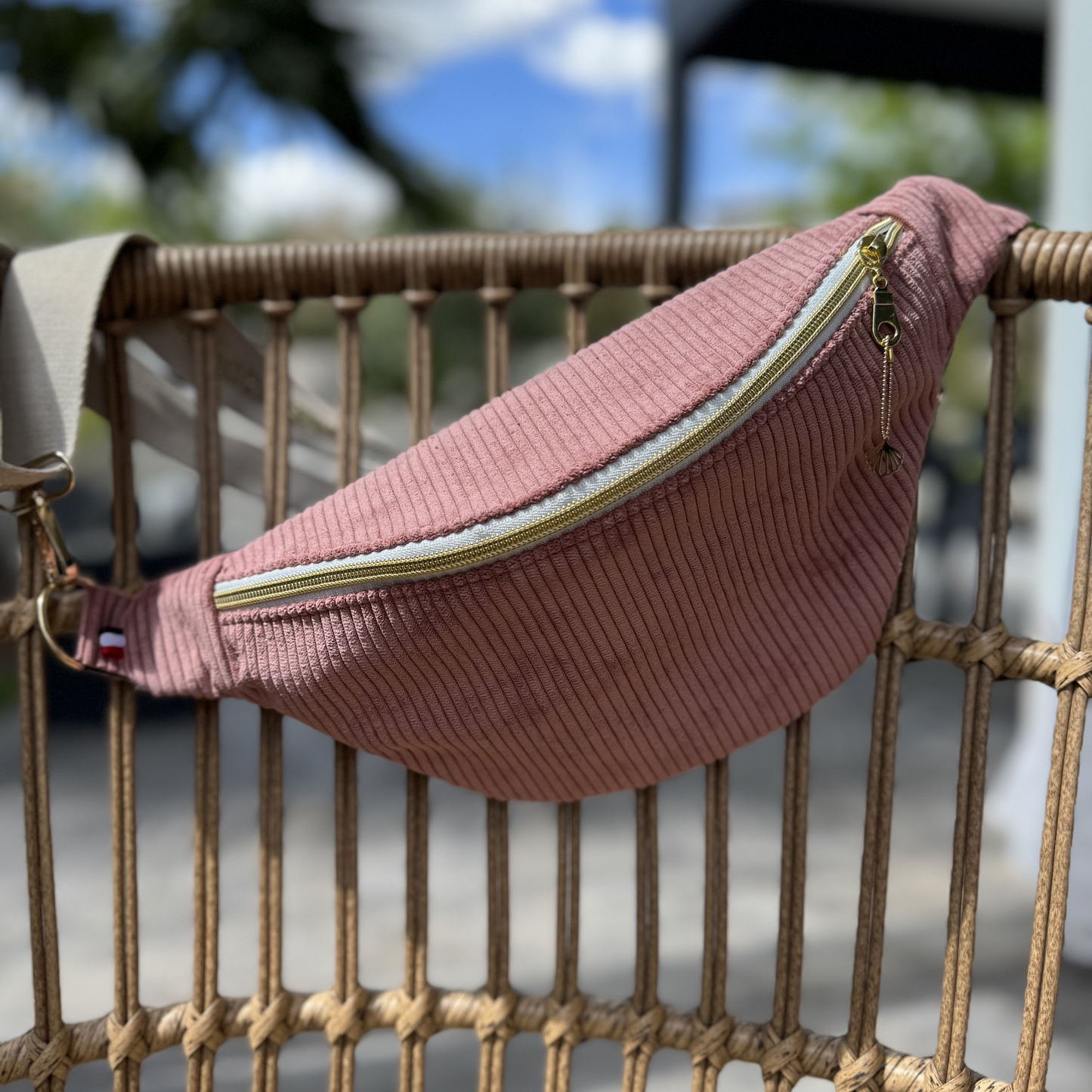 Sac banane velours "La Mignonnette" à personnaliser - Vieux Rose